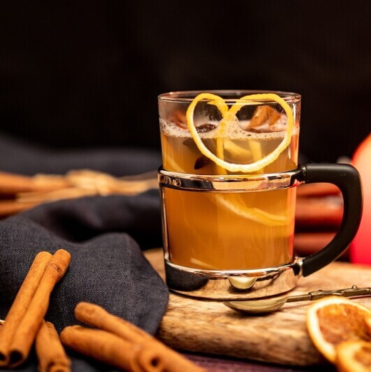 Spiced Apple Cider Cocktail