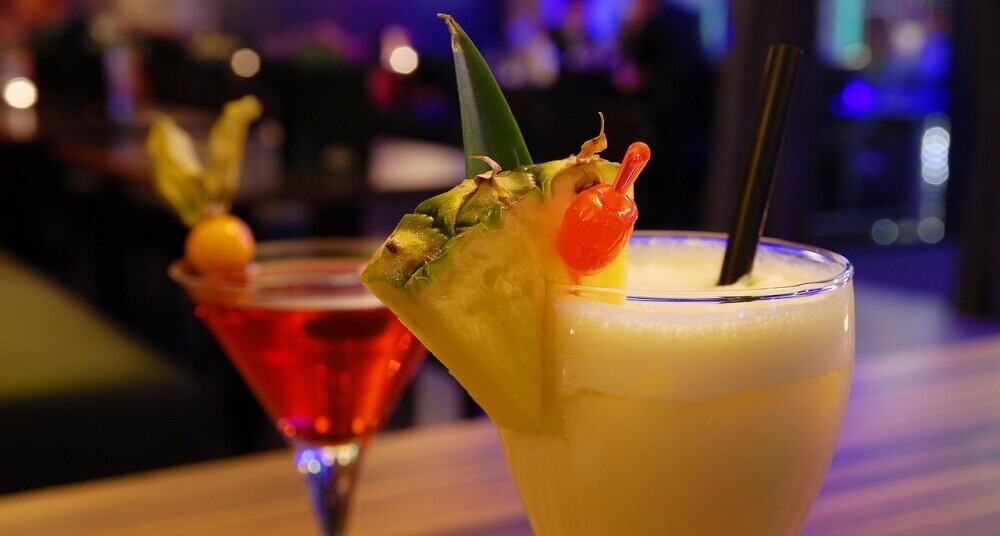 Mastering The Art Of Garnishing: Tips For Beginners